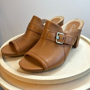 Earthies By Earth Open Toe Carmel Leather Mules Size 9.5